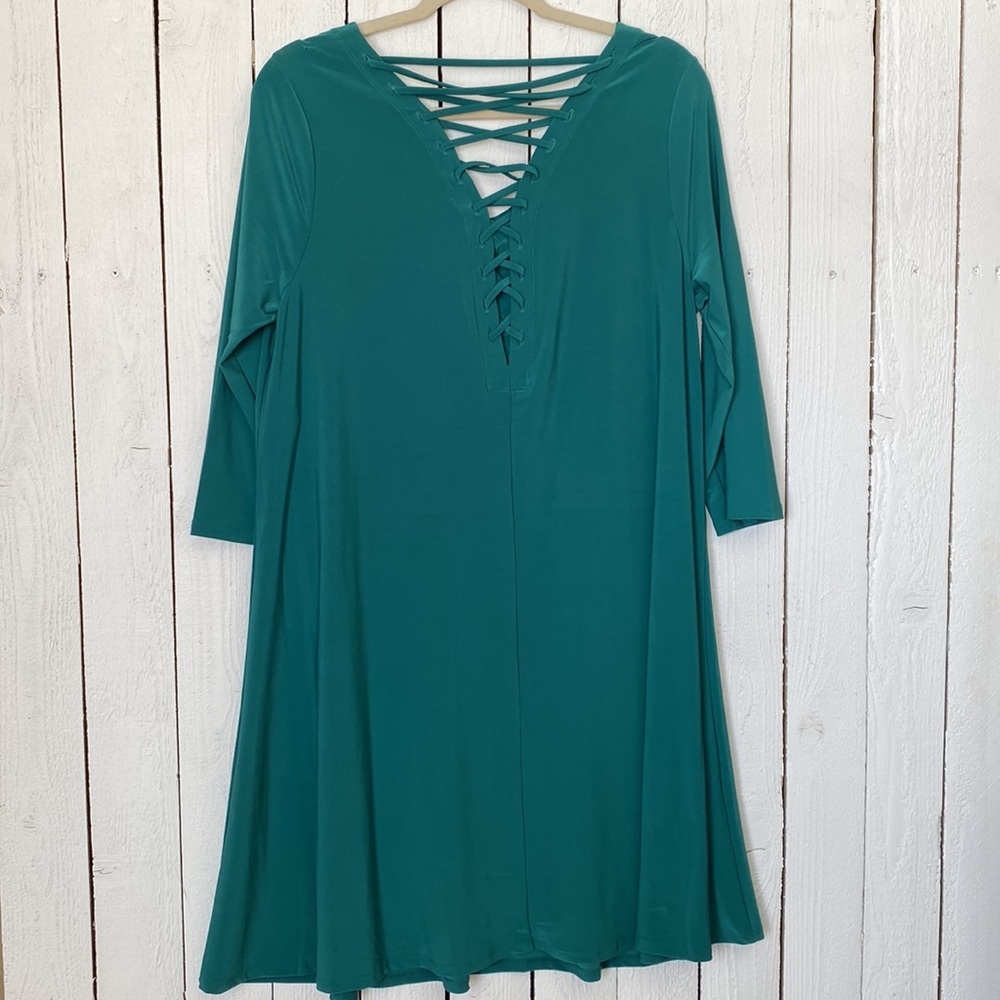 Cato Dress - Picture 4 of 7